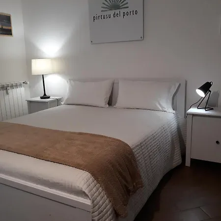 Apartament Pirtuso Del Porto *