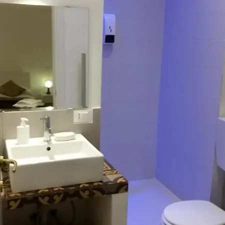 Palermo Rooms 2*