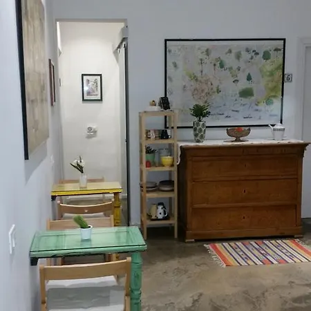 Palermo Rooms Bed & Breakfast 2*