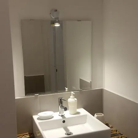 Palermo Rooms 2*