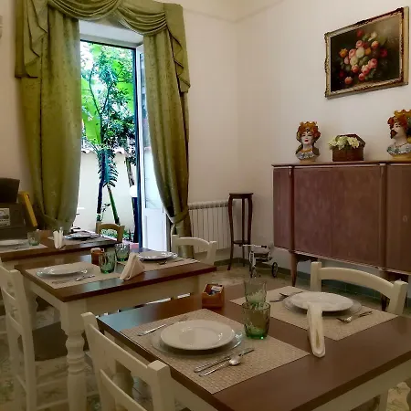Le Rose Del Viale Guest house *