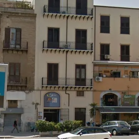 Bed & Breakfast Volturno 106 Palermo