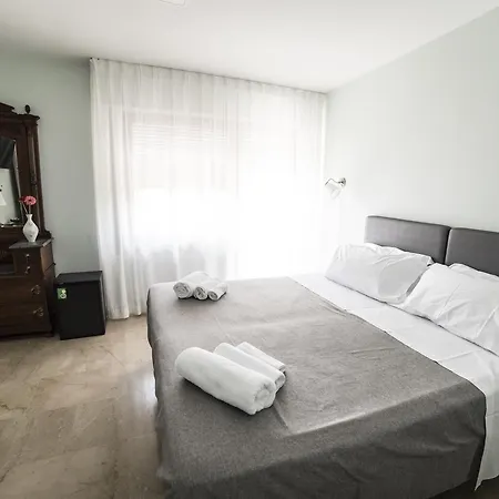 Bed & Breakfast Attico 33 3*