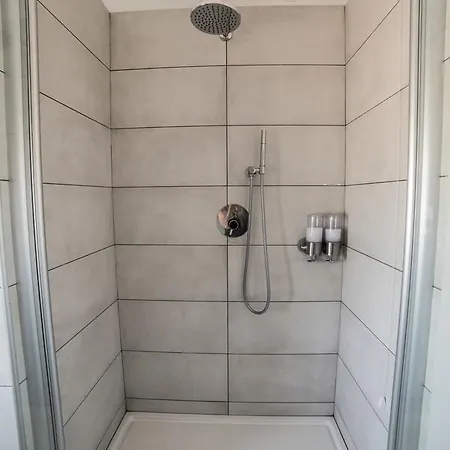 Attico 33 Bed & Breakfast 3*