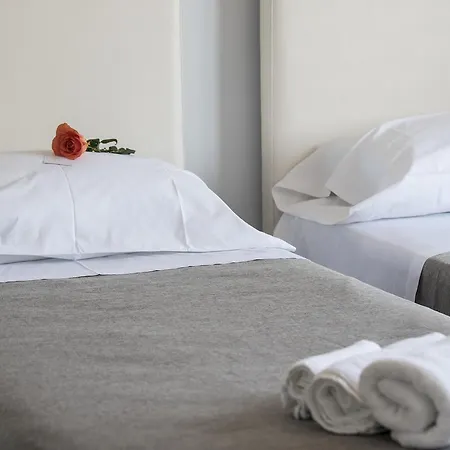 Attico 33 Bed & Breakfast 3*