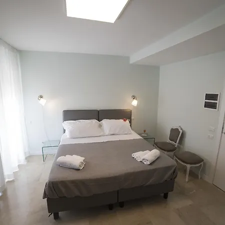 Bed & Breakfast Attico 33