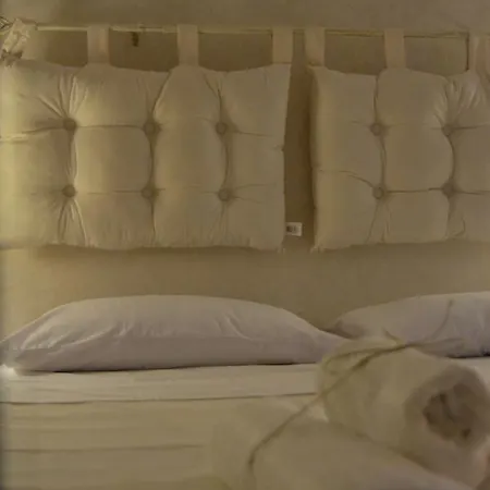 فندق مبيت وإفطار Casa Jolanda *