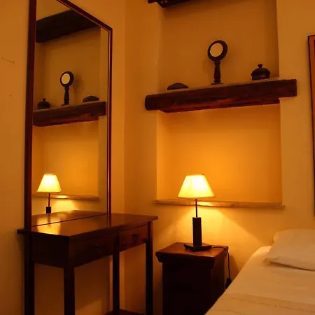 Art Lincoln Bed & Breakfast
