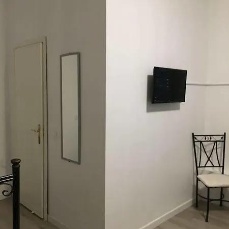 Porta Amari 4* باليرمو