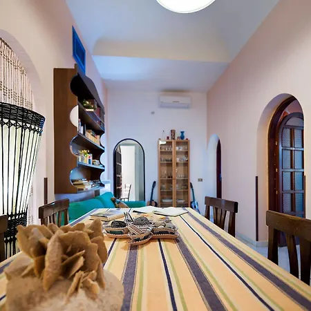 Alla Vucciria Couette-café 2*