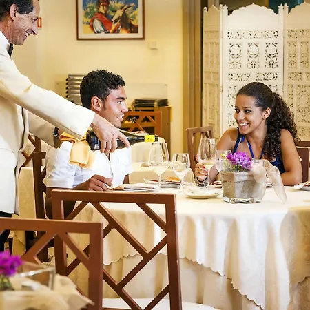 مونديلو بالاس 4* مونديلّو