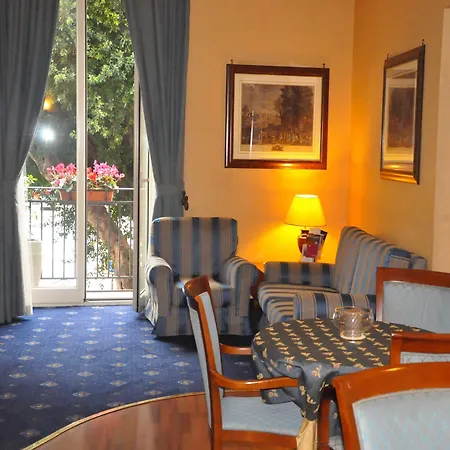 Hotel Massimo Plaza