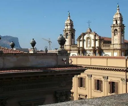 38 Aira Palermo