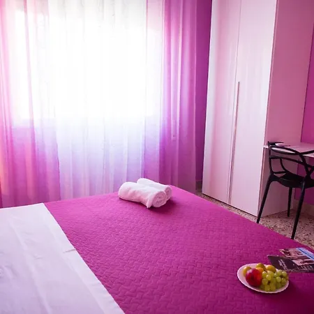 Bed & Breakfast Colors 3*