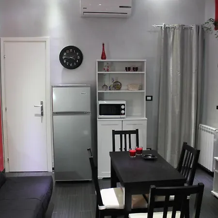 Montegrappa Apartment *