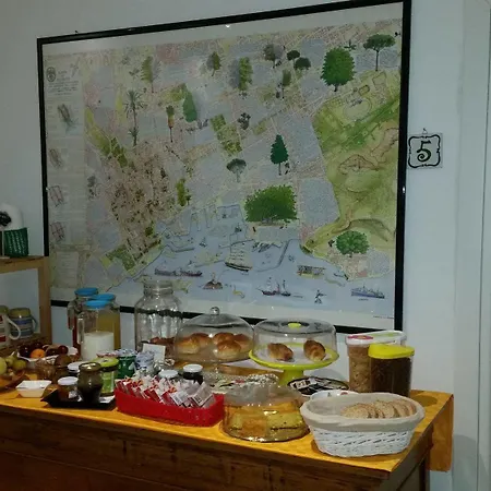 Palermo Rooms Bed & Breakfast 2*