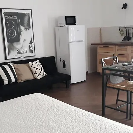 Pirtuso Del Porto Apartament