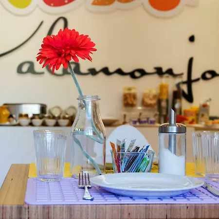 Kalamonjo Suite&rooms Guest house