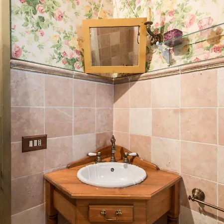 Apartment Del Barone By Wonderful Italy