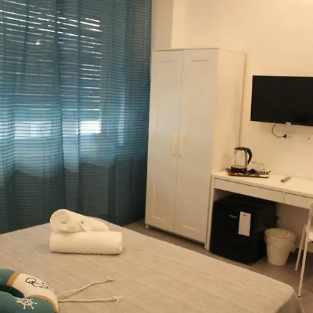 Bed and breakfast La Finestra Sul Porto