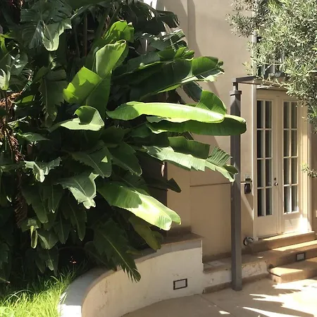 Hotell Ucciardhome