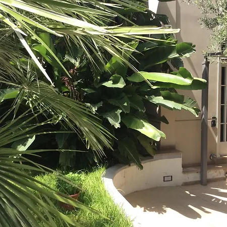 Ucciardhome Hotell
