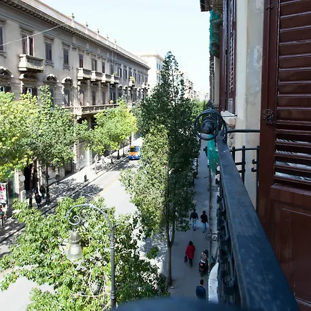 A Casa Di Anna 아파트 팔레르모