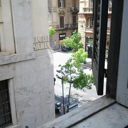Under 40 The Youth Friend And Hotel Palerme