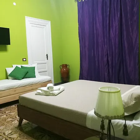 Volturno 106 Bed & Breakfast *