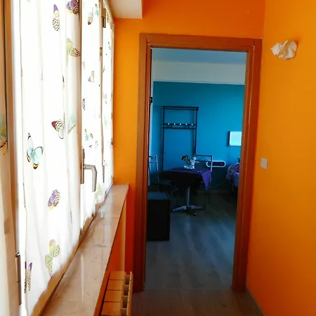 Golden Valley Hotel 3*