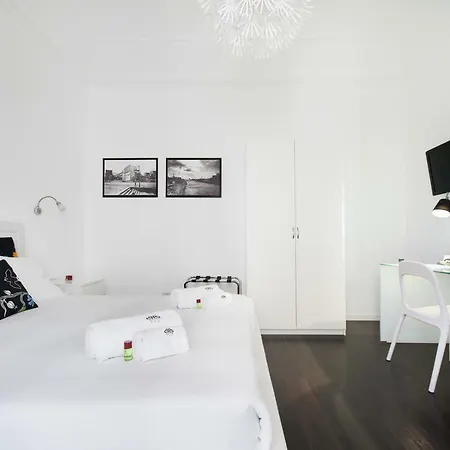 فندق مبيت وإفطار White باليرمو