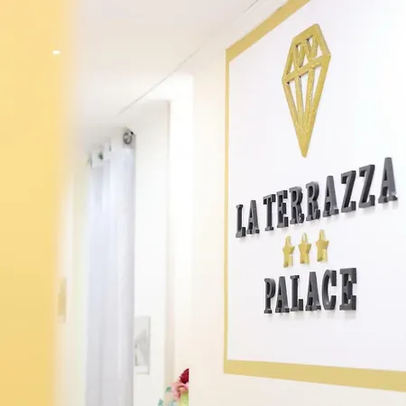 La Terrazza Palace Отель типа 