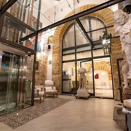 Porta Di Castro Boutique فندق 4*