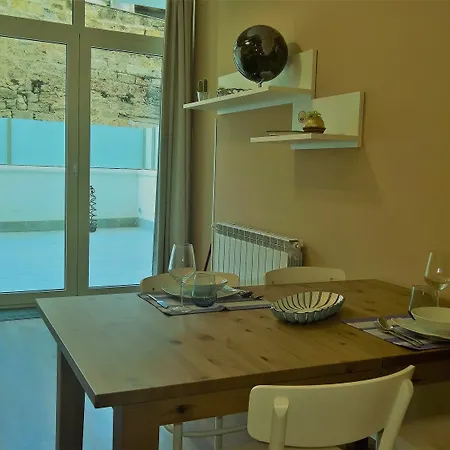 Sacra Famiglia Ausonia Appartement *