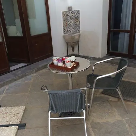 Montevergini Bed & Breakfast