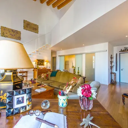 Charming In The Center By Wonderful Italy *