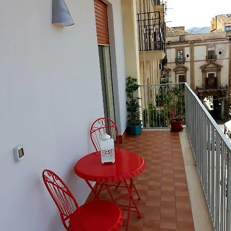5 Cupole Apartament Palermo