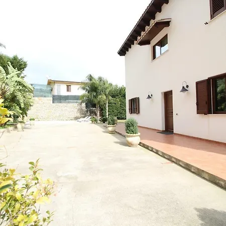 Privata - Private Villa Palermo