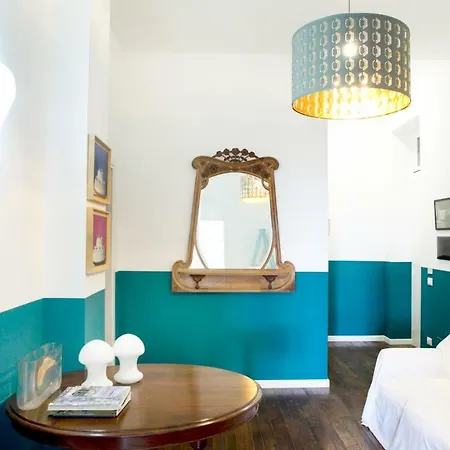 Apartment 90100 *