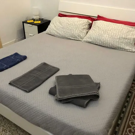 Giulio Cesare 24 Bed & Breakfast