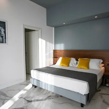 Palazzo Sovrana Serviced Luxury 4* パレルモ