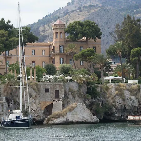 Minicrociereinbarca Bateau-hôtel Palerme