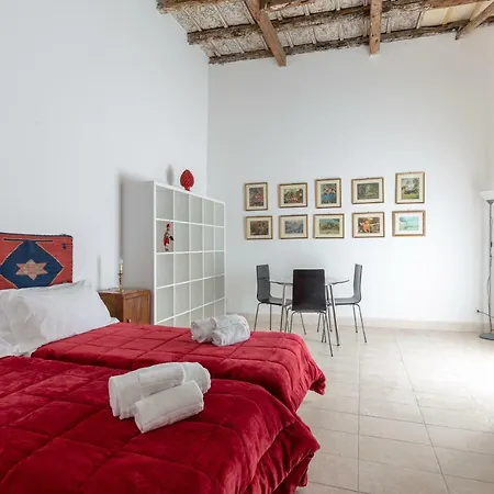 Sant'agostino By Domusicily Apartment *
