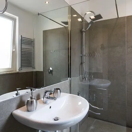 בית הארחה My Way - - - Palazzo San Matteo