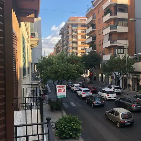 Residenze Chamur Via Giuseppe Sciuti * Palerme