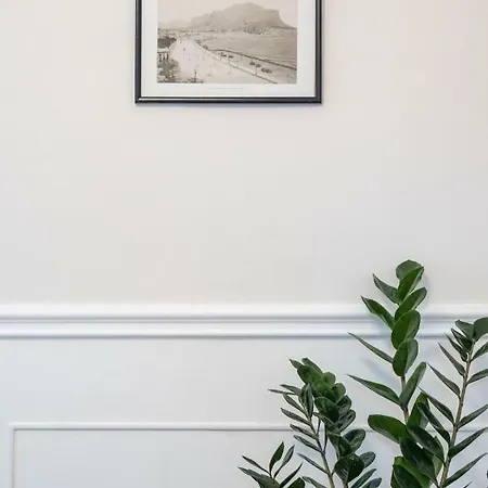 Qasr Beautiful In Apartament Palermo