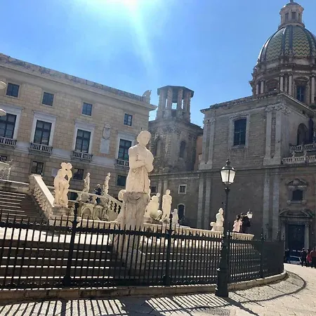 Qasr Beautiful In Palermo