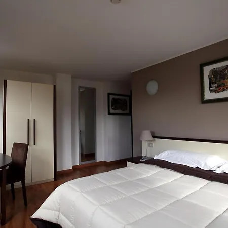 Ibis Styles Cristal 4*