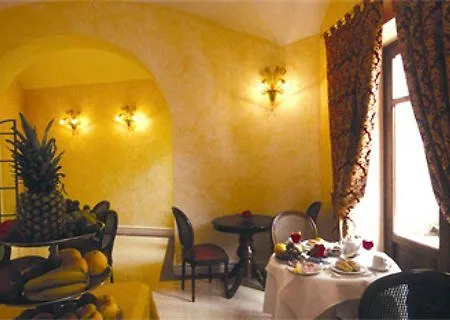 Western Ai Cavalieri 4* باليرمو