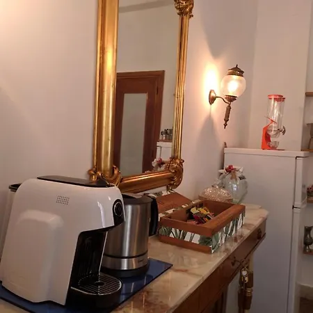 Olivarooms Pensión 3*